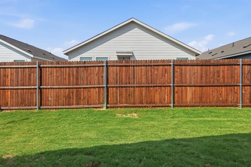 205 Poplar Place, Wilmer TX 75172 - Photo 35