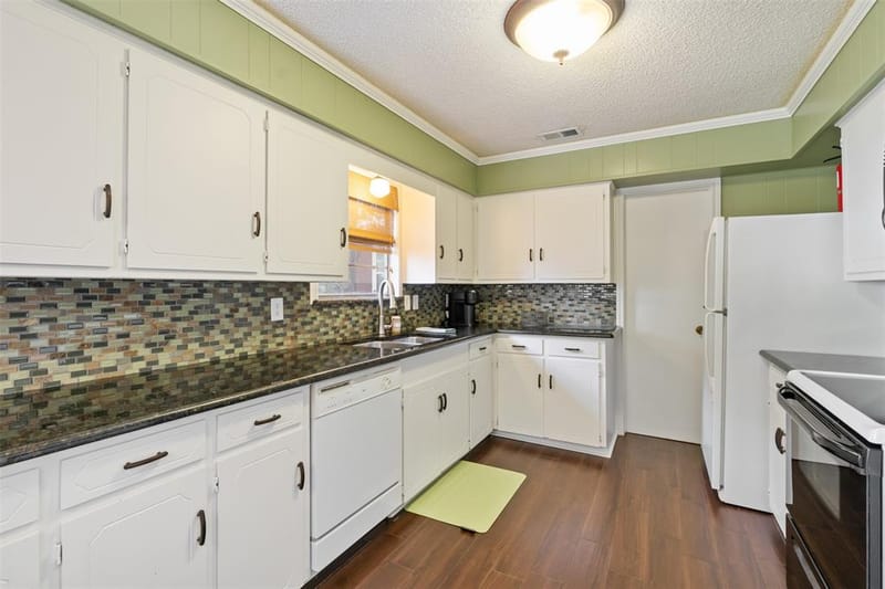 107 Briarwood Drive, Mabank TX 75156 - Photo 24