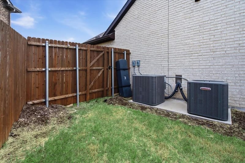 4401 Barkley Lane, Mesquite TX 75181 - Photo 33
