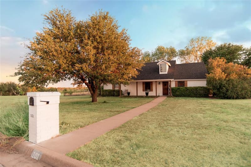 101 Scenic Drive, Dublin TX 76446