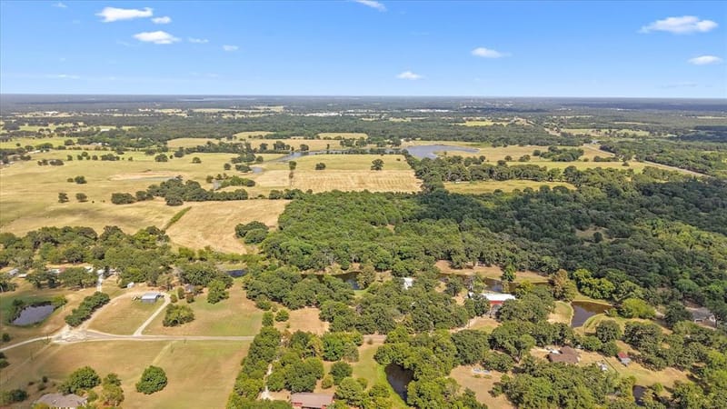 660 Rs County Road 1250, Emory TX 75440 - Photo 30