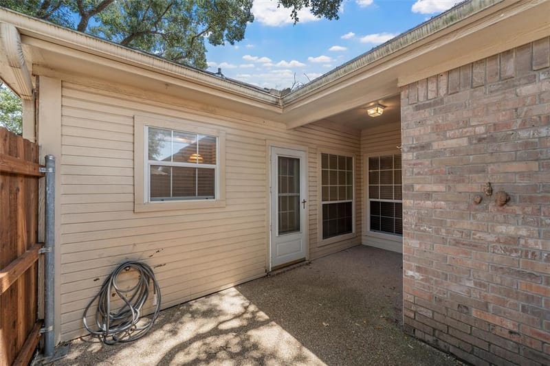 333 Old Mill Creek Drive, Woodway TX 76712 - Photo 23