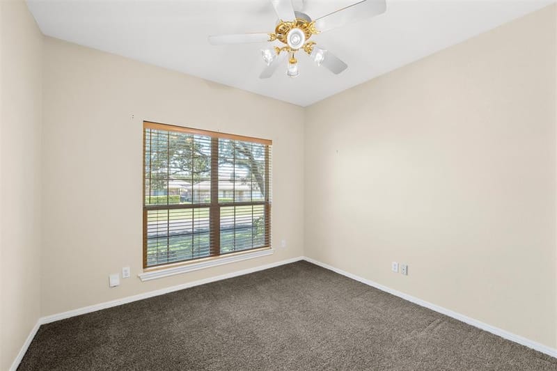 333 Old Mill Creek Drive, Woodway TX 76712 - Photo 20