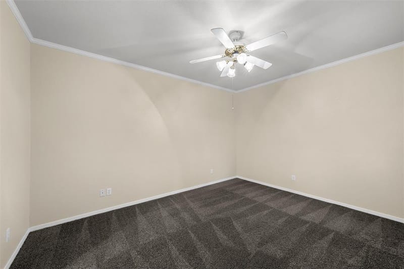 333 Old Mill Creek Drive, Woodway TX 76712 - Photo 14