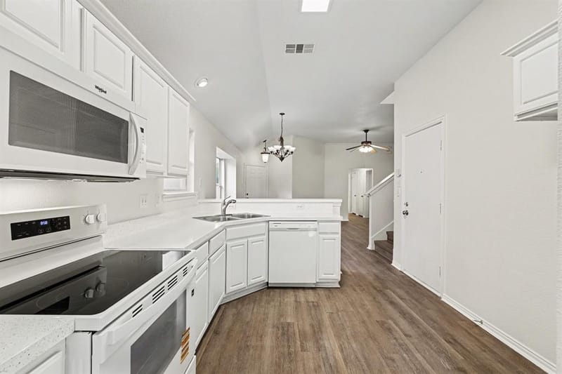 1637 Myrtle Drive, Little Elm TX 75068 - Photo 7