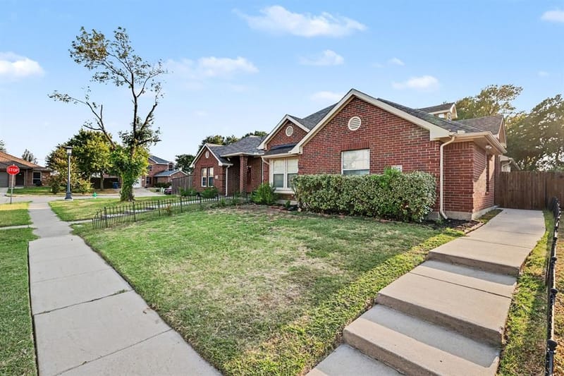 1637 Myrtle Drive, Little Elm TX 75068