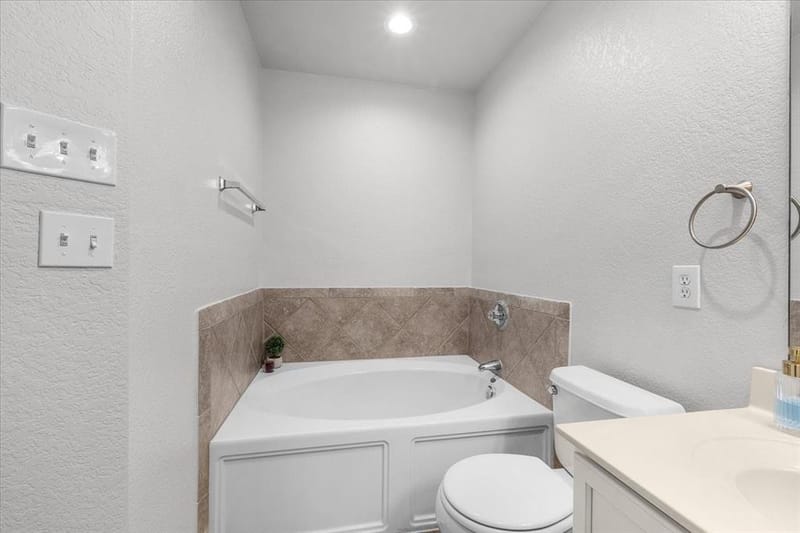 4100 Calamar Street, Fort Worth TX 76106 - Photo 29