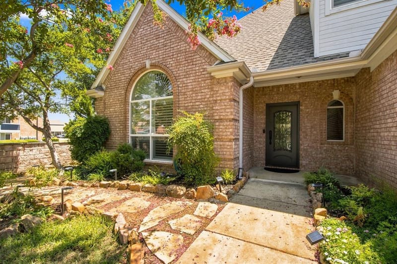 2620 Heather Brook Court, Bedford TX 76021 - Photo 2