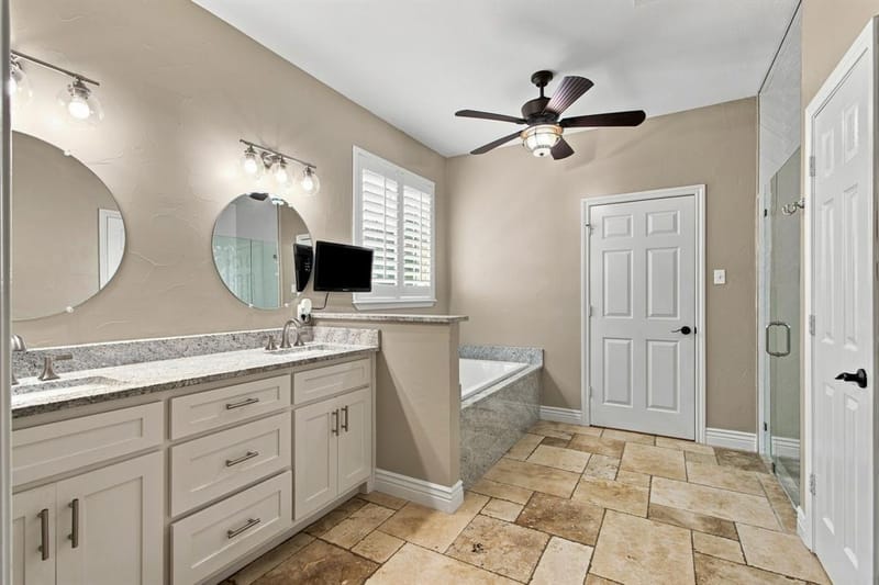 2620 Heather Brook Court, Bedford TX 76021 - Photo 18
