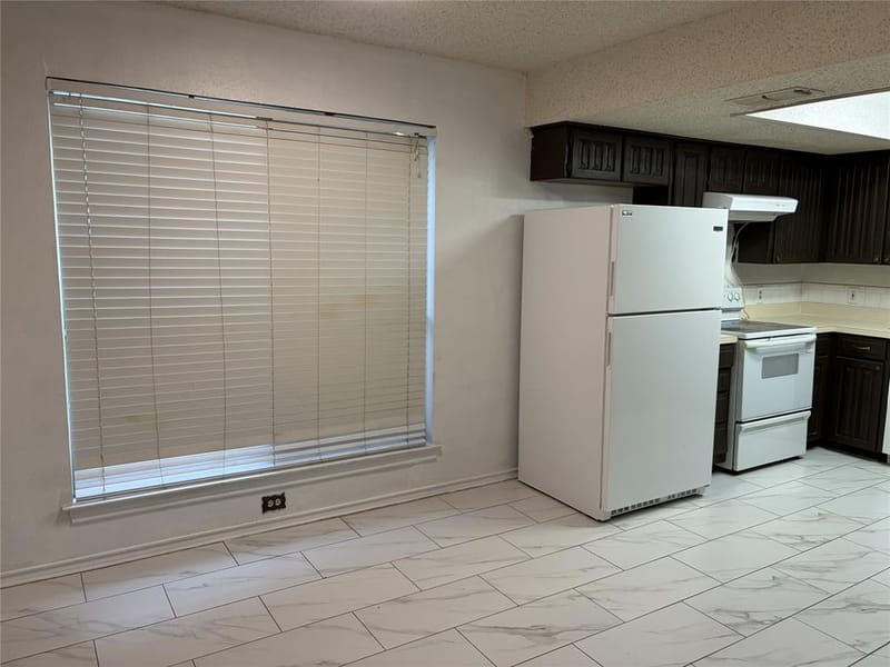 3002 Barrington Place, Arlington TX 76014 - Photo 5