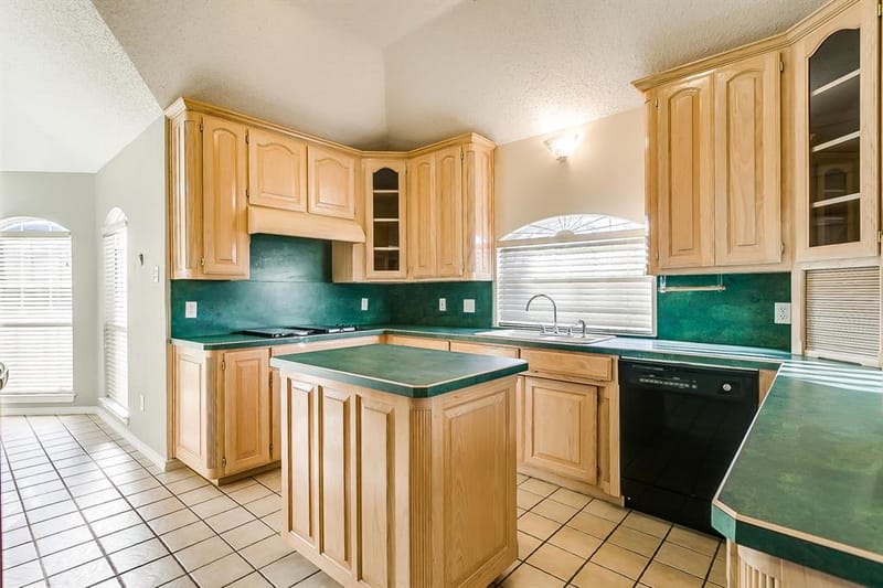901 Evandale Road, Burleson TX 76028 - Photo 13