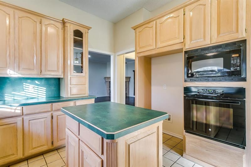 901 Evandale Road, Burleson TX 76028 - Photo 16