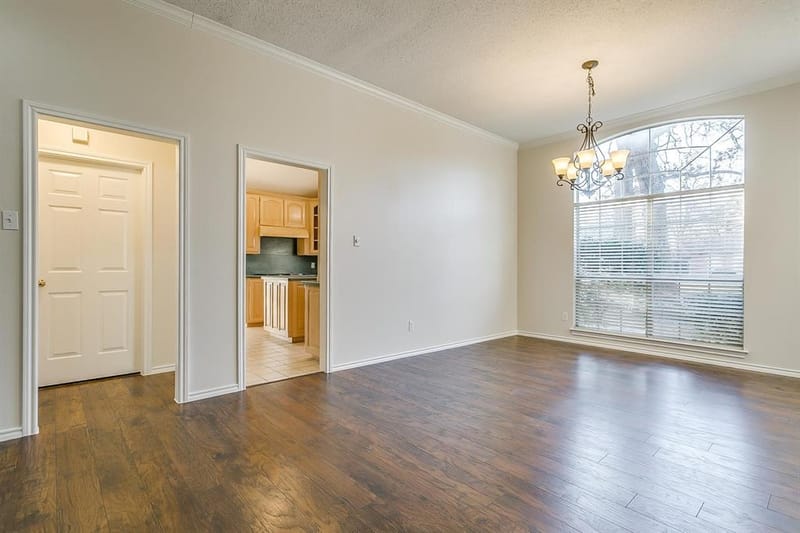 901 Evandale Road, Burleson TX 76028 - Photo 7