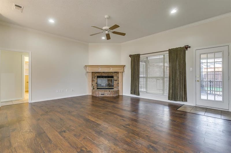 901 Evandale Road, Burleson TX 76028 - Photo 9