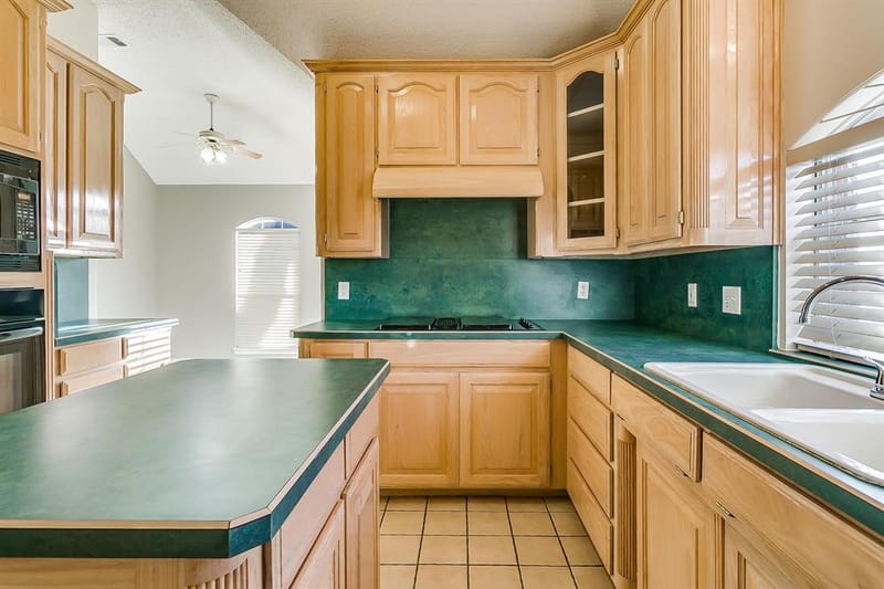901 Evandale Road, Burleson TX 76028 - Photo 14