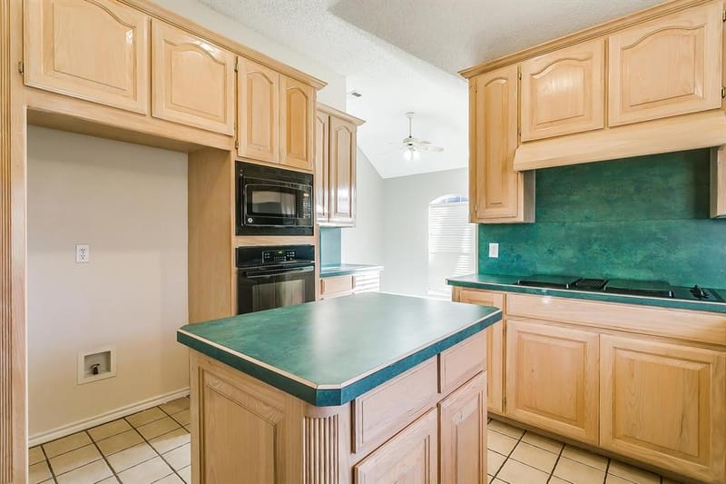 901 Evandale Road, Burleson TX 76028 - Photo 15