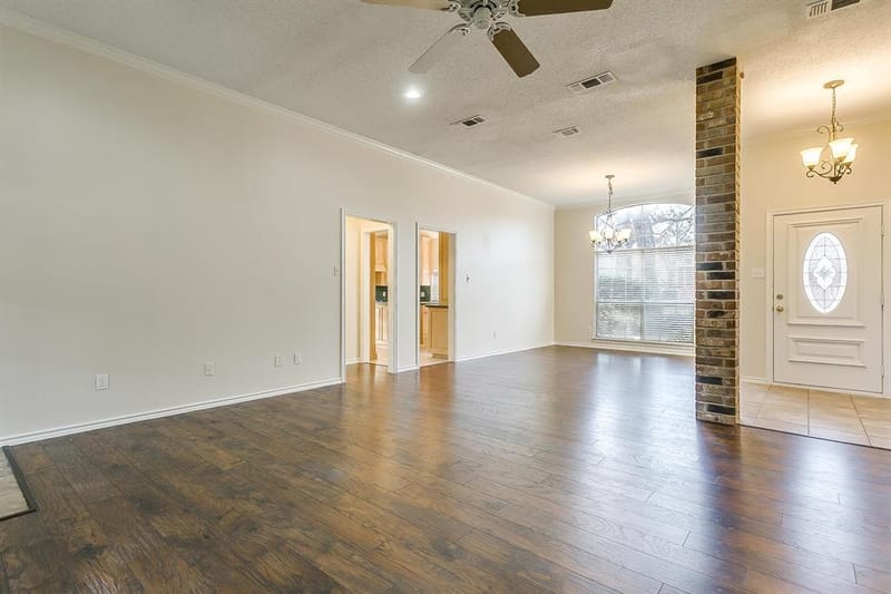 901 Evandale Road, Burleson TX 76028 - Photo 11