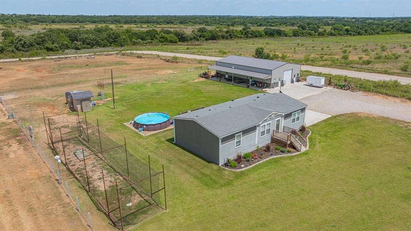 1765 CR 300, Dublin TX 76446 - Photo 36