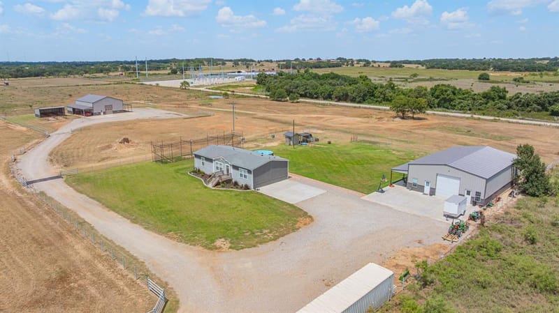 1765 CR 300, Dublin TX 76446