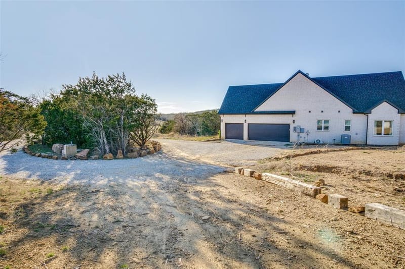 112 Wooded Acres Drive, Mineral Wells TX 76067 - Photo 22