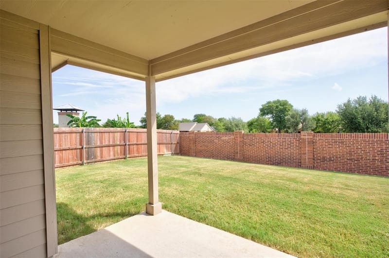 1203 Larkspur Lane, Cleburne TX 76033 - Photo 10