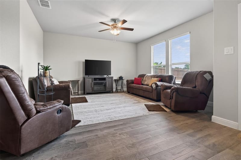 1203 Larkspur Lane, Cleburne TX 76033 - Photo 15