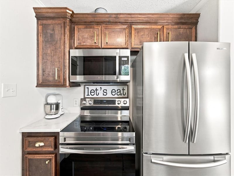 321 E Pine Street, Jacksboro TX 76458 - Photo 16