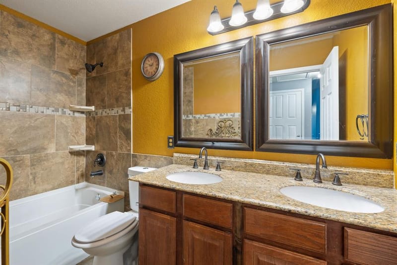 204 Rosewood Court, Red Oak TX 75154 - Photo 23