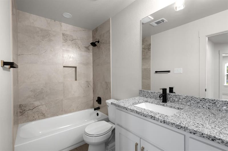121 Jim Walter Drive, Runaway Bay TX 76426 - Photo 24
