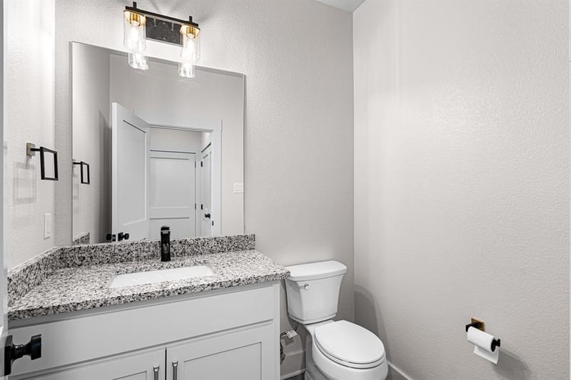 121 Jim Walter Drive, Runaway Bay TX 76426 - Photo 30