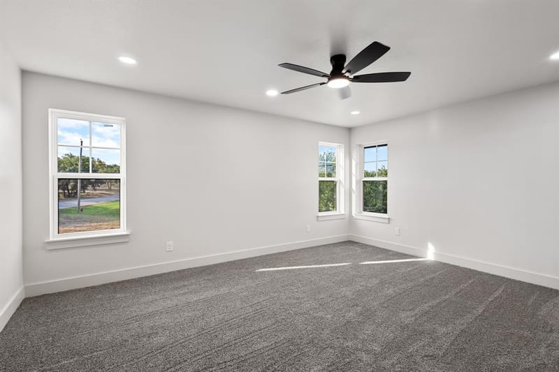 121 Jim Walter Drive, Runaway Bay TX 76426 - Photo 14