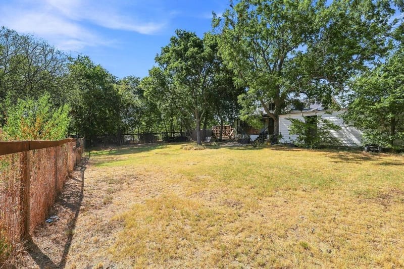 405 E College Street, Gunter TX 75058 - Photo 21
