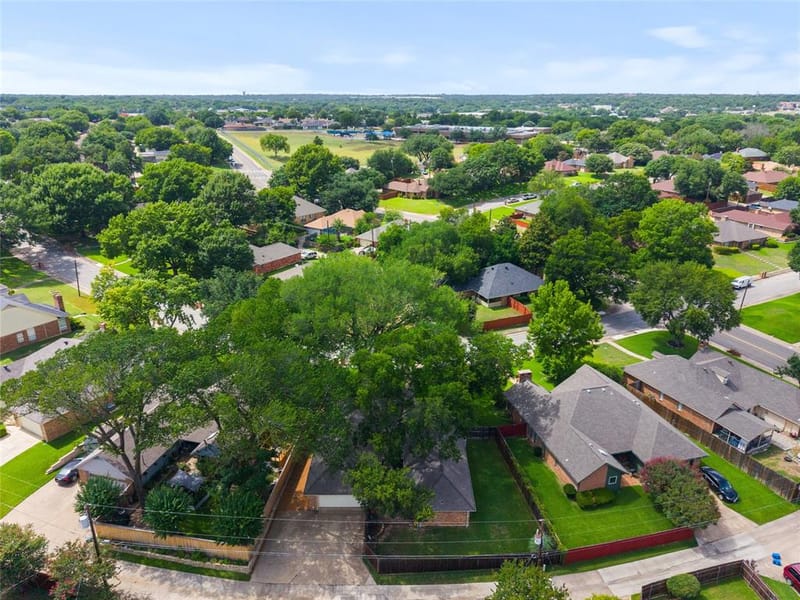 342 Hillcroft Drive, Duncanville TX 75137 - Photo 23