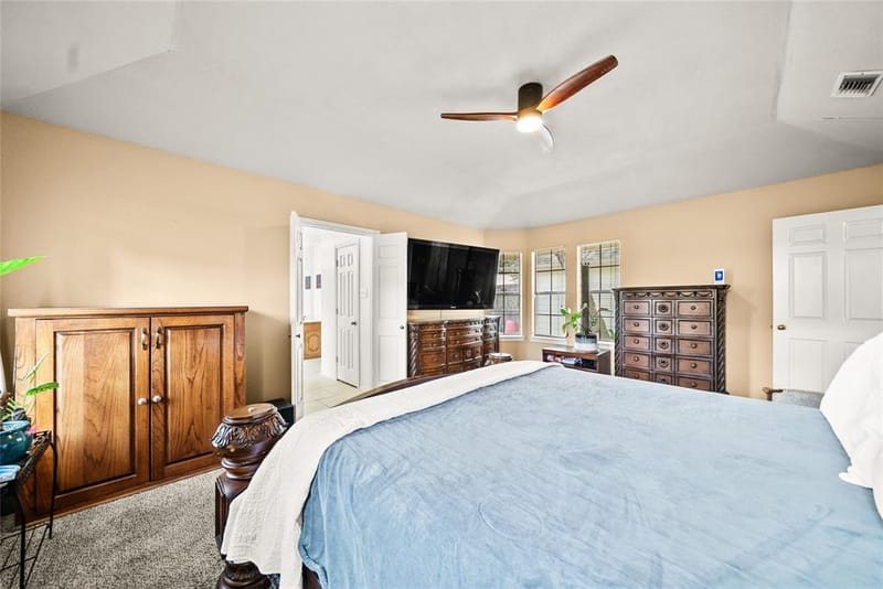 342 Hillcroft Drive, Duncanville TX 75137 - Photo 13