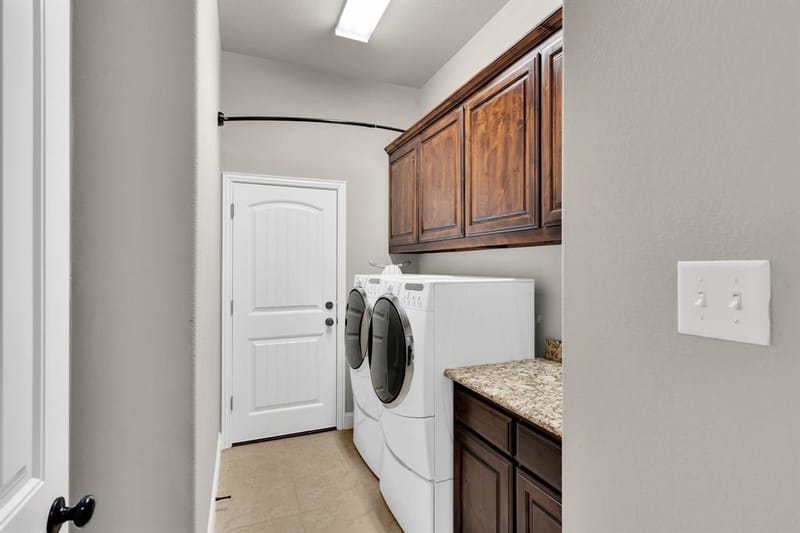 102 Willowbrook Drive, Waxahachie TX 75165 - Photo 17
