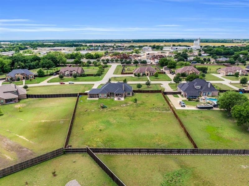 102 Willowbrook Drive, Waxahachie TX 75165 - Photo 33