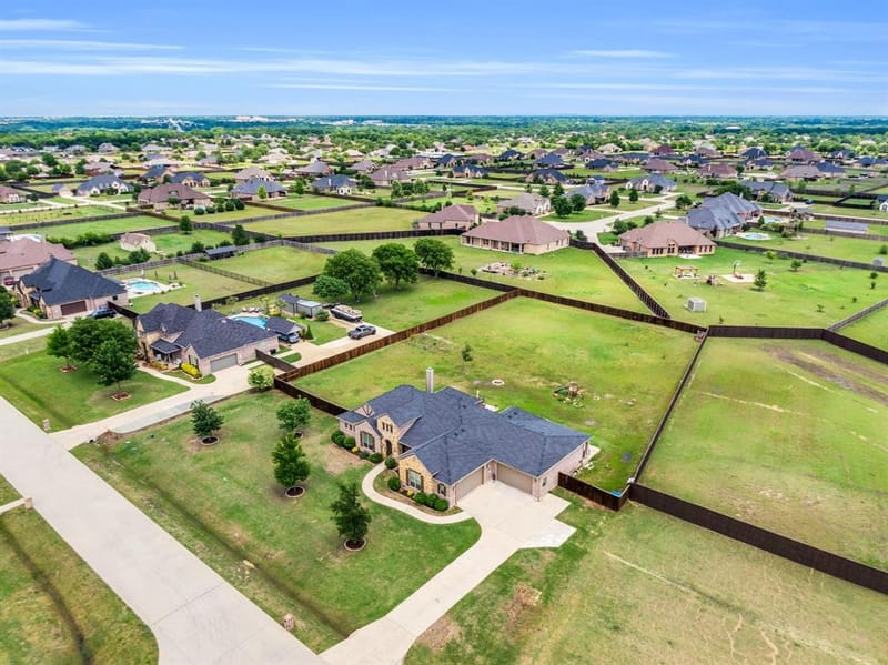 102 Willowbrook Drive, Waxahachie TX 75165 - Photo 35