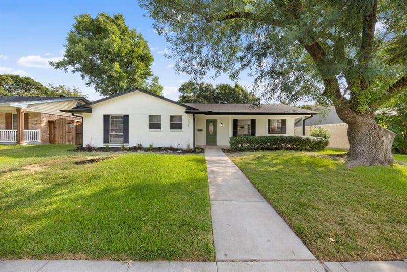 1414 Park East Drive, Garland TX 75043
