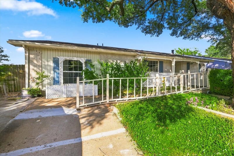 6305 Magnolia Lane, Rowlett TX 75089
