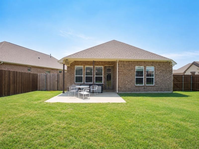 2105 Ella Lane, Carrollton TX 75010 - Photo 28