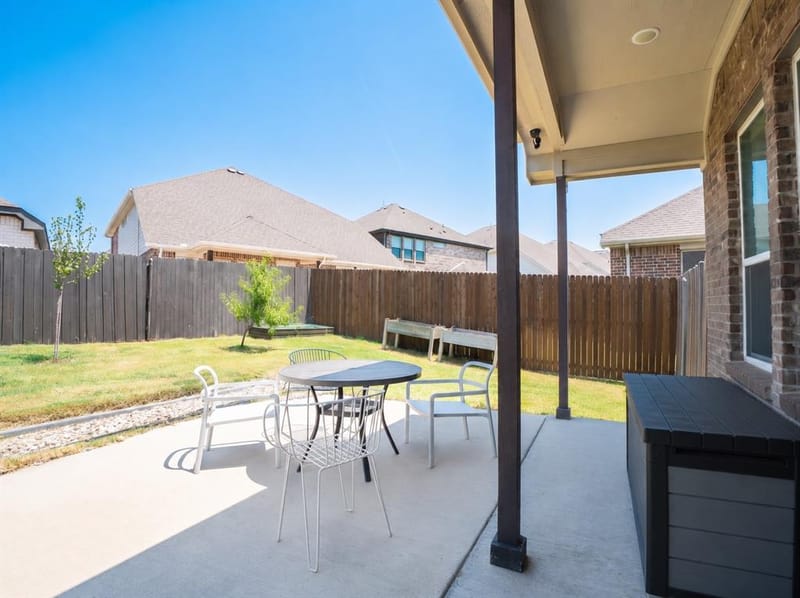 2105 Ella Lane, Carrollton TX 75010 - Photo 25