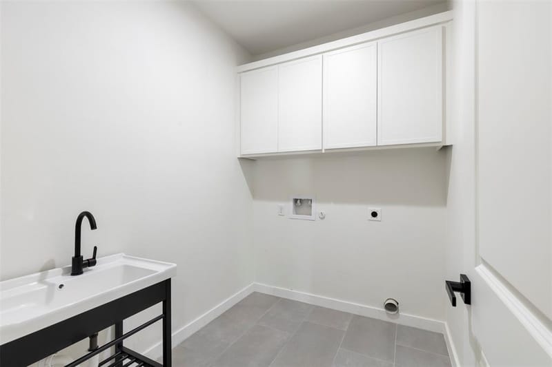2734 Marburg Street, Dallas TX 75215 - Photo 18