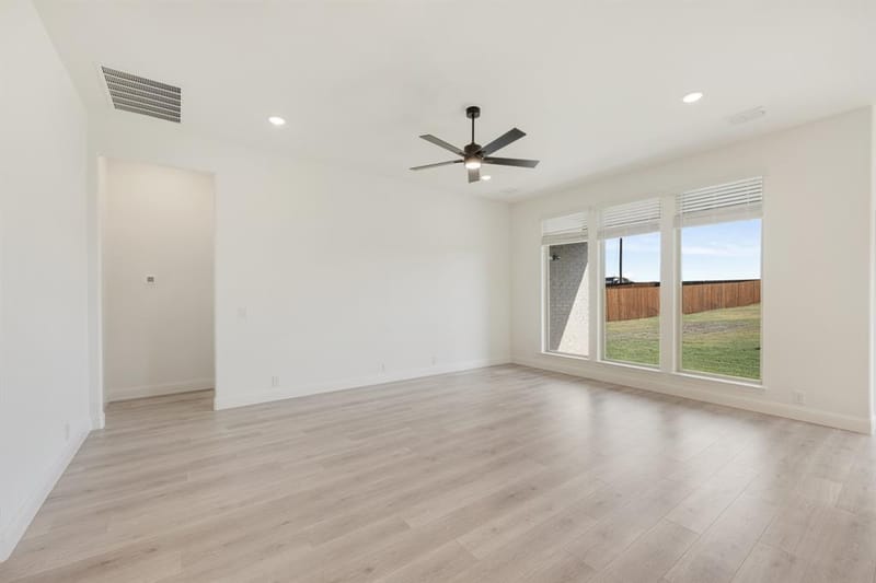 268 Coronado Court, Granbury TX 76048 - Photo 12