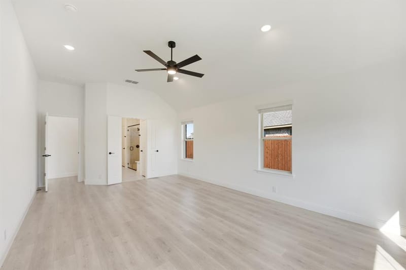 268 Coronado Court, Granbury TX 76048 - Photo 22