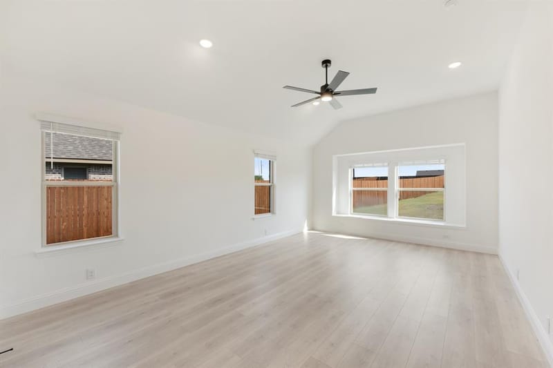 268 Coronado Court, Granbury TX 76048 - Photo 20