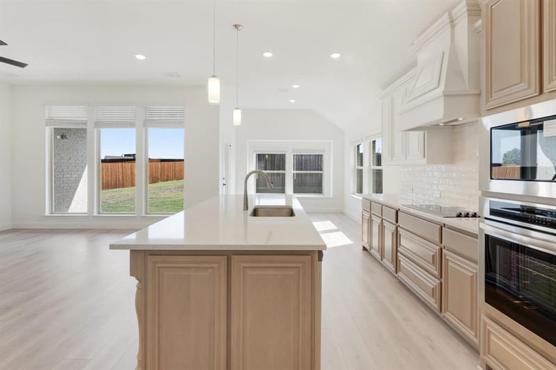 268 Coronado Court, Granbury TX 76048 - Photo 19