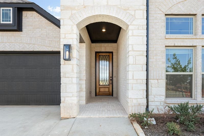 268 Coronado Court, Granbury TX 76048 - Photo 4