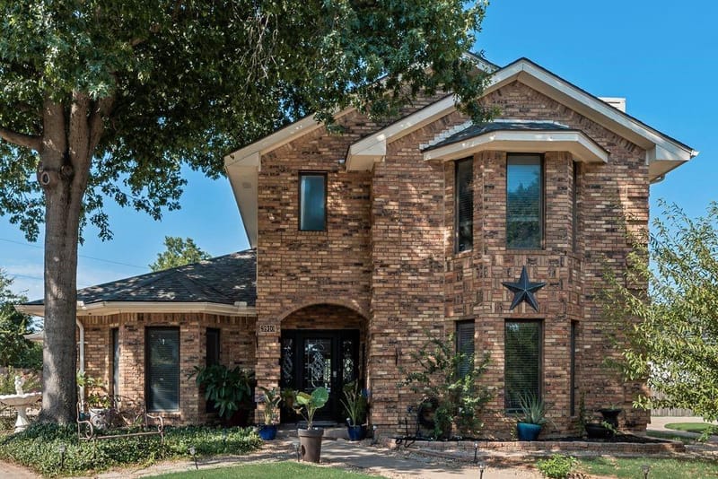 3910 Kingsferry Court, Arlington TX 76016 - Photo 12