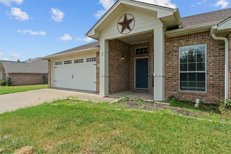 833 Greenwood Circle, Lindale TX 75771 - Photo 6