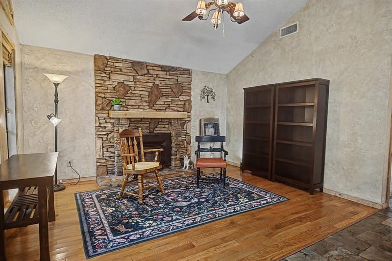 209 Woodfern Glen, Holly Lake Ranch TX 75765 - Photo 12